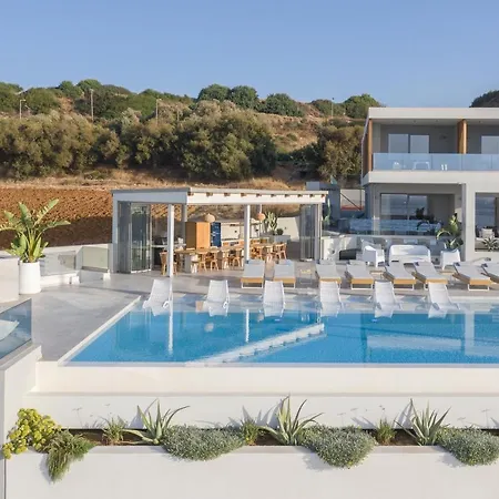 Villa Hermes Grand Luxury Beachfront & Spa, By Thinkvilla Skaleta