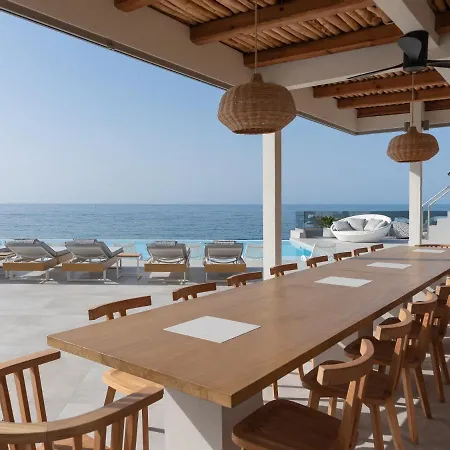 Hermes Grand Luxury Beachfront & Spa, By Thinkvilla Βίλα *