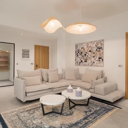 Hermes Grand Luxury Beachfront & Spa, By Thinkvilla