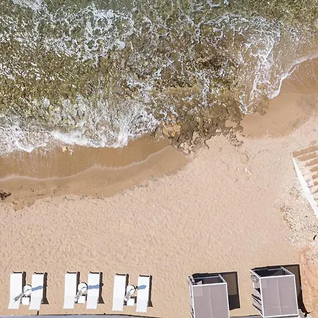 Hermes Grand Luxury Beachfront & Spa, By Thinkvilla Βίλα *